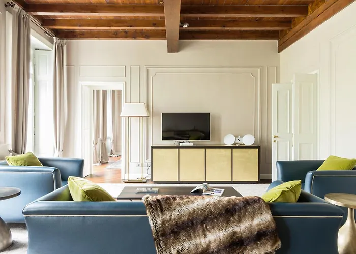 Апартаменты Piazza Cavour - Luxury View *