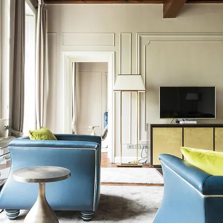Apartment Piazza Cavour - Luxury View Como