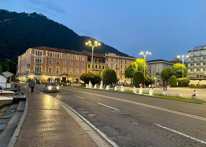 Piazza Cavour - Luxury View Lejlighed Como
